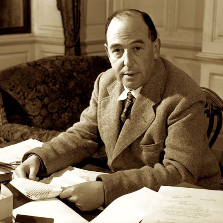 Biografia: C.S. Lewis
